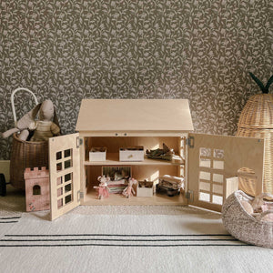 Why We Love the Hudson Dollhouse