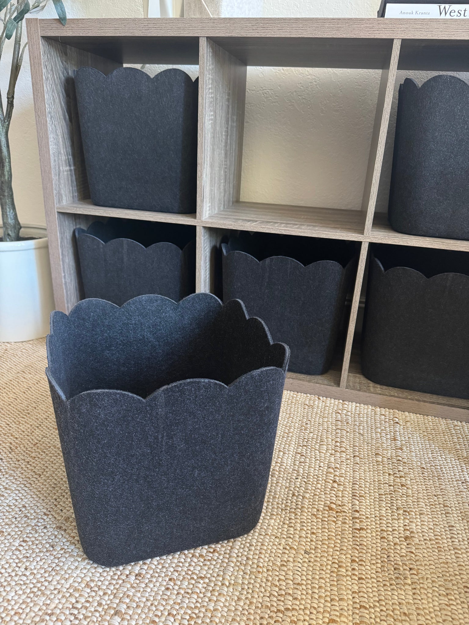 The Scalloped Bin - Original