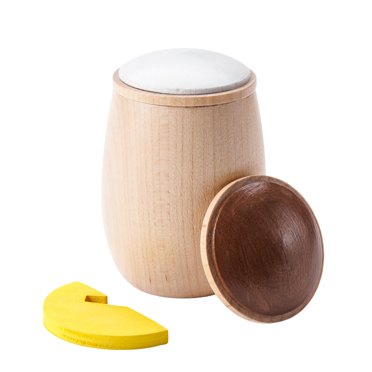 A wood play cup with a wood lemon wedge and various cup lids by Milton & Goose.